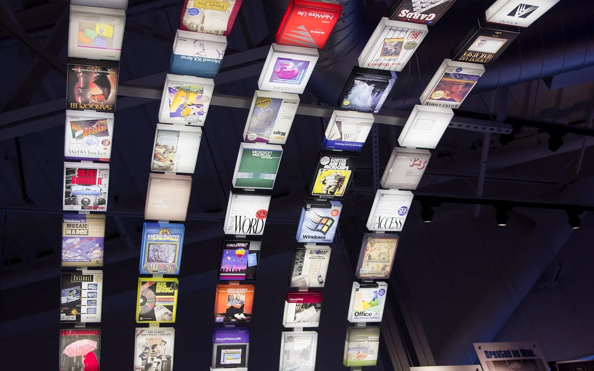 Software Boxes (12935437583)